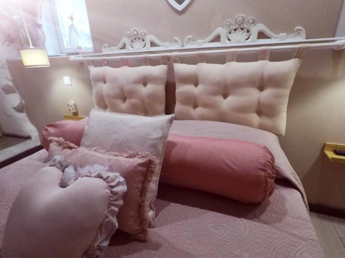 B&B La Casa Dei Cuori Millesimo Ngoại thất bức ảnh