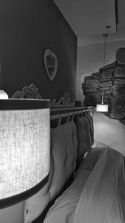 B&B La Casa Dei Cuori Millesimo Ngoại thất bức ảnh