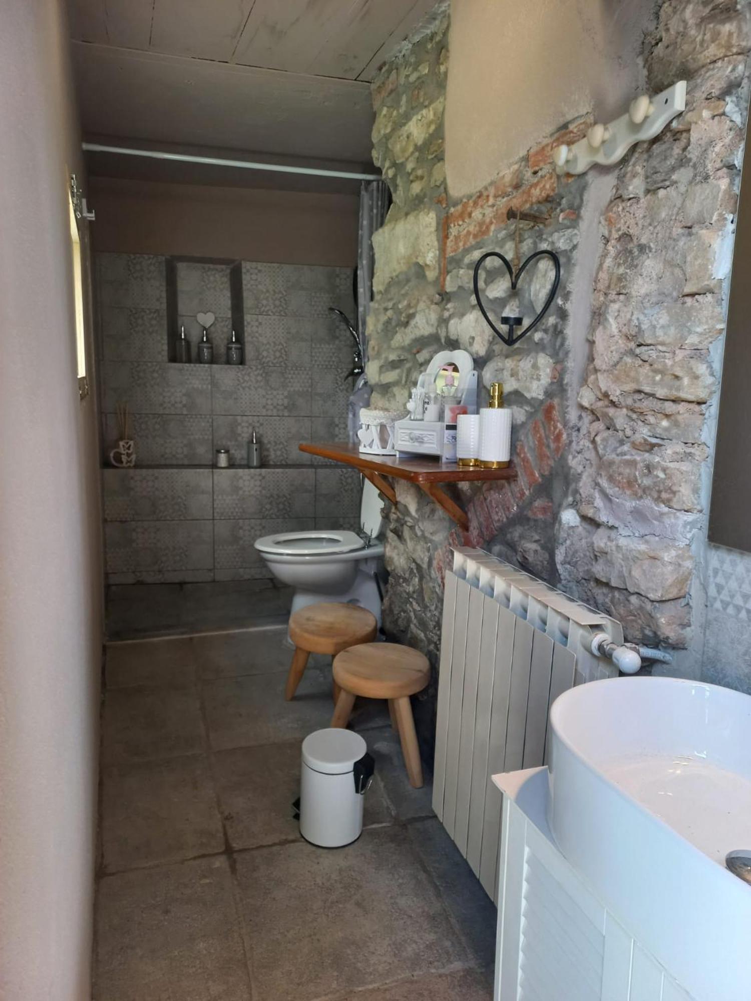 B&B La Casa Dei Cuori Millesimo Ngoại thất bức ảnh